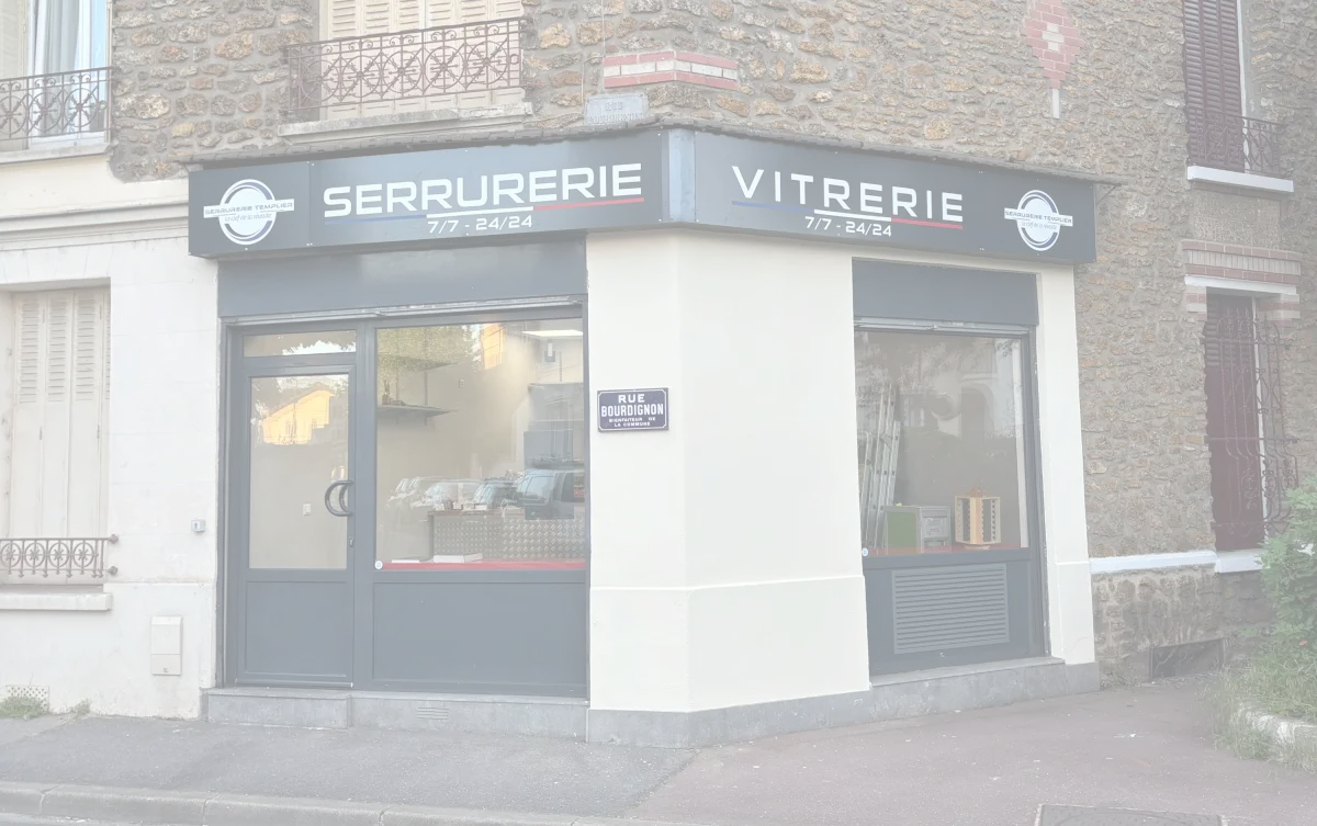 Boutique Serrurerie Templier à Saint-Maur-des-Fossés — enseigne Serrurerie Vitrerie 7/7 24/24